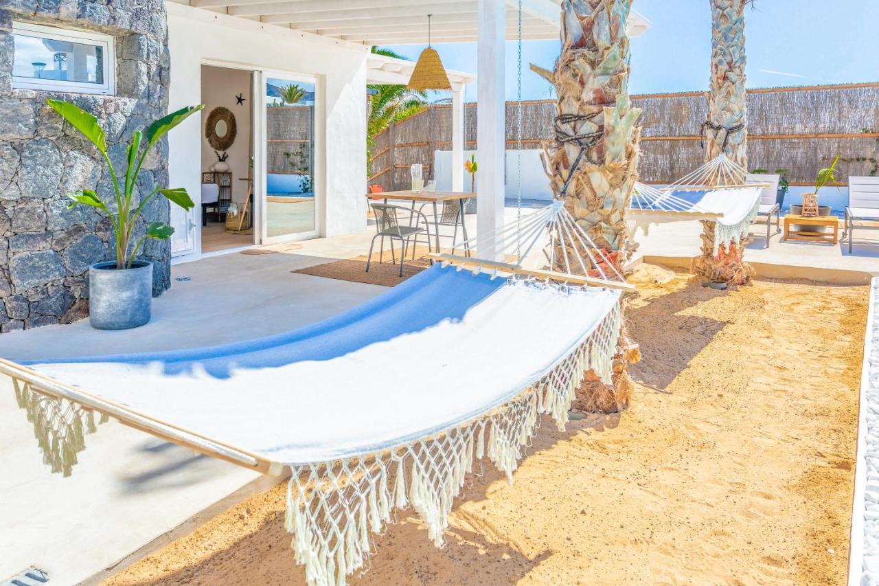 Boutique Beach Villa By Lanzarote Retreats - Private Pool - 1 Min Walk To Sea Pool Charco del Palo Ngoại thất bức ảnh